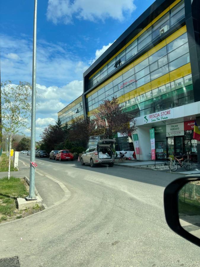 Bucharest Airport Henri Coanda & Therme-Self Check-In Otopeni Exteriér fotografie